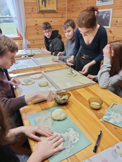 Turystyczne Wojsławice - Liceum ARKA